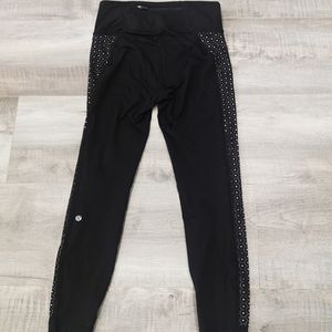 Lululemon 25" Length pants